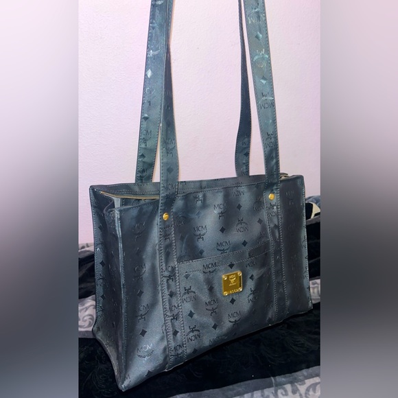MCM Black waterproof Tote in Visetos Nylon,,,,RARE! - Picture 2 of 16